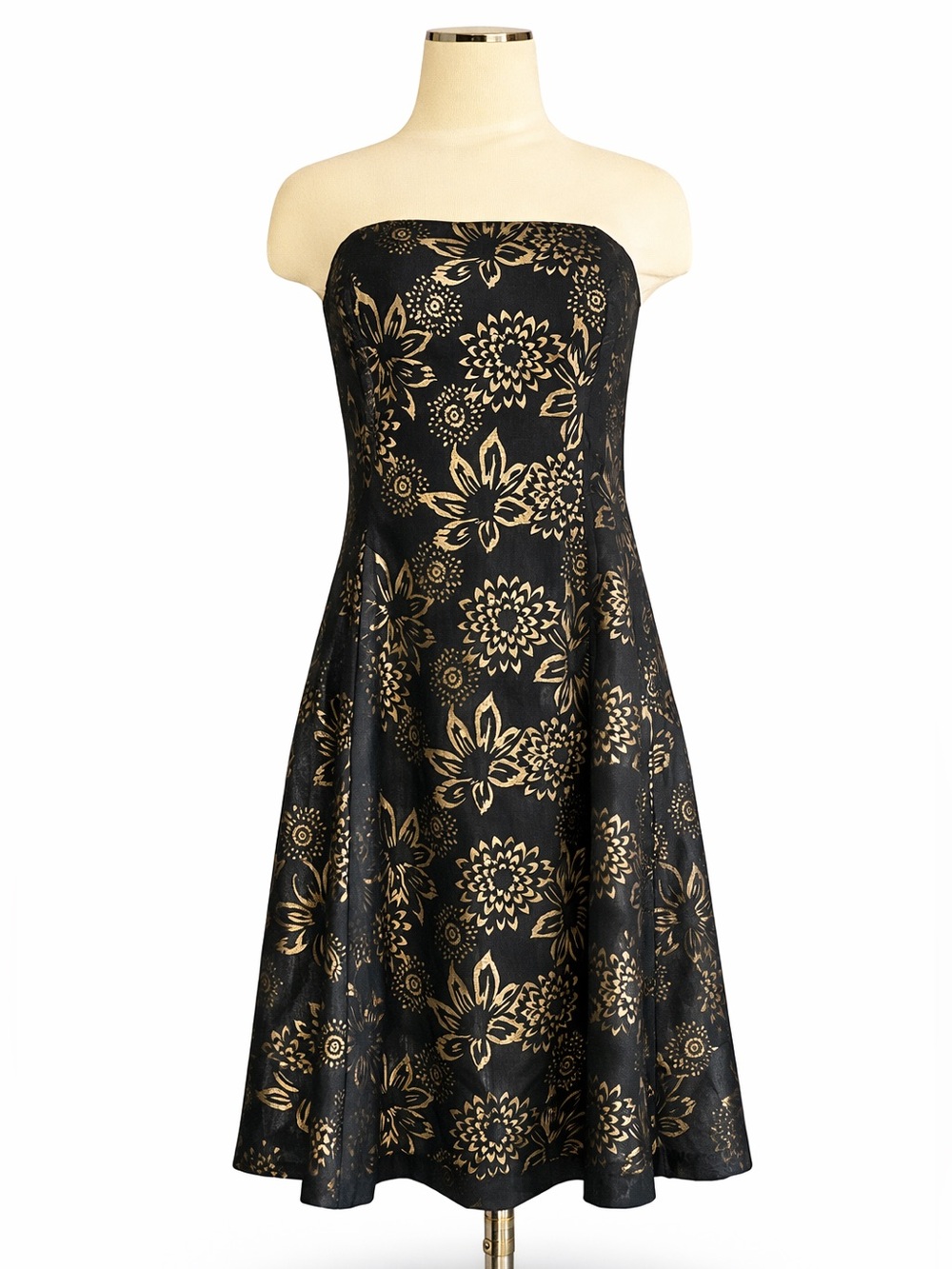 White House Black Market - Black and Cream Lace Strapless Floral Gown - Size 6